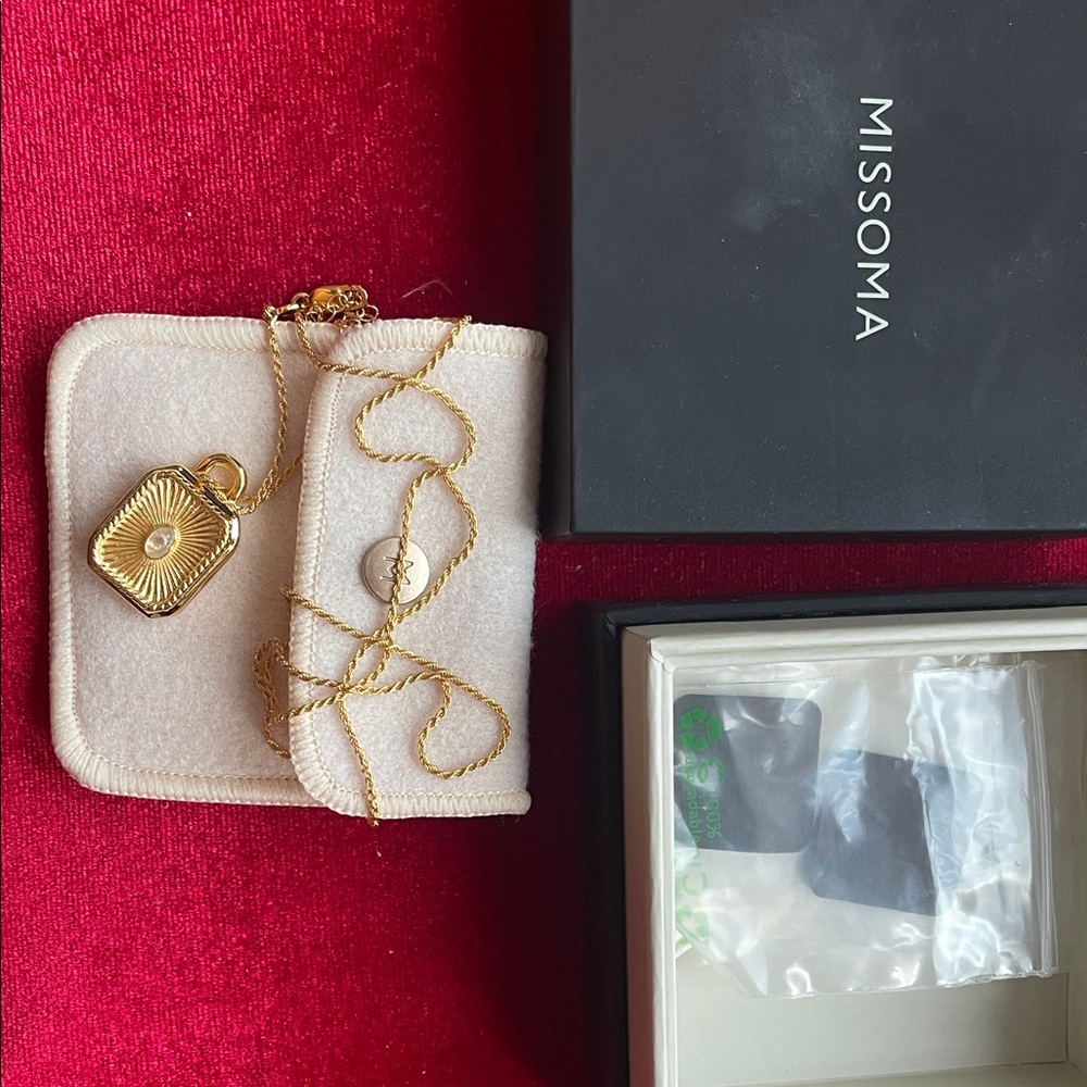 Missoma Gold Pendant Necklace